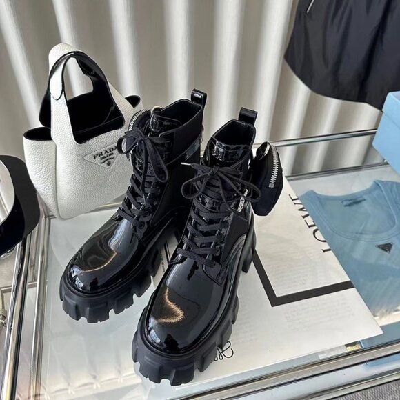 Prada women's boots - Picture 2 of 4